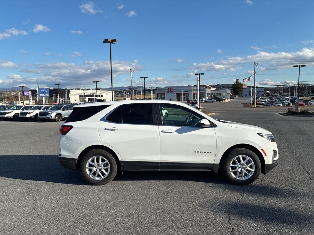 Used 2022 Chevrolet Equinox LT SUV