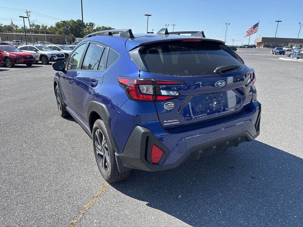 2025 Subaru Crosstrek Premium photo 3