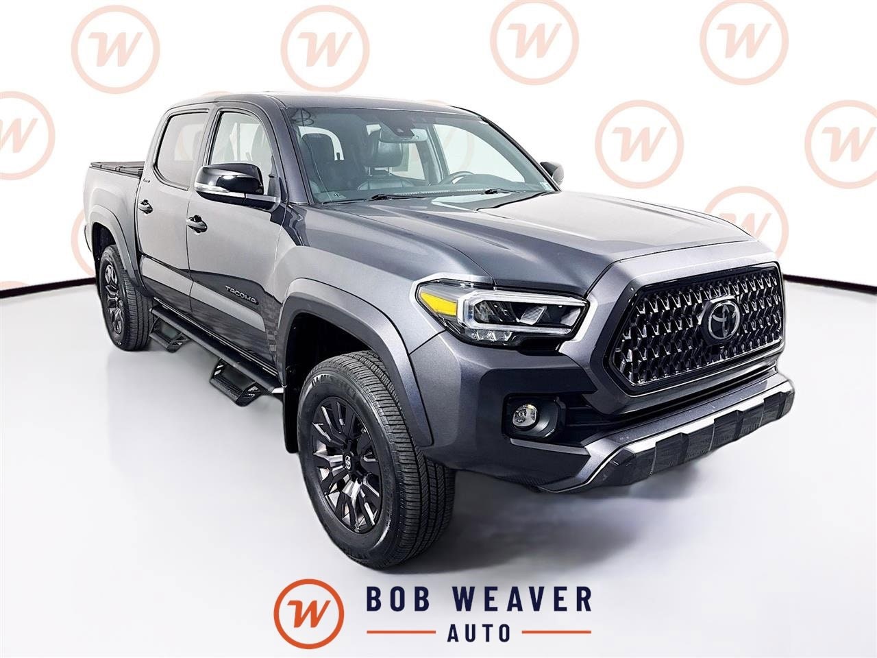 2023 Toyota Tacoma Limited's photo
