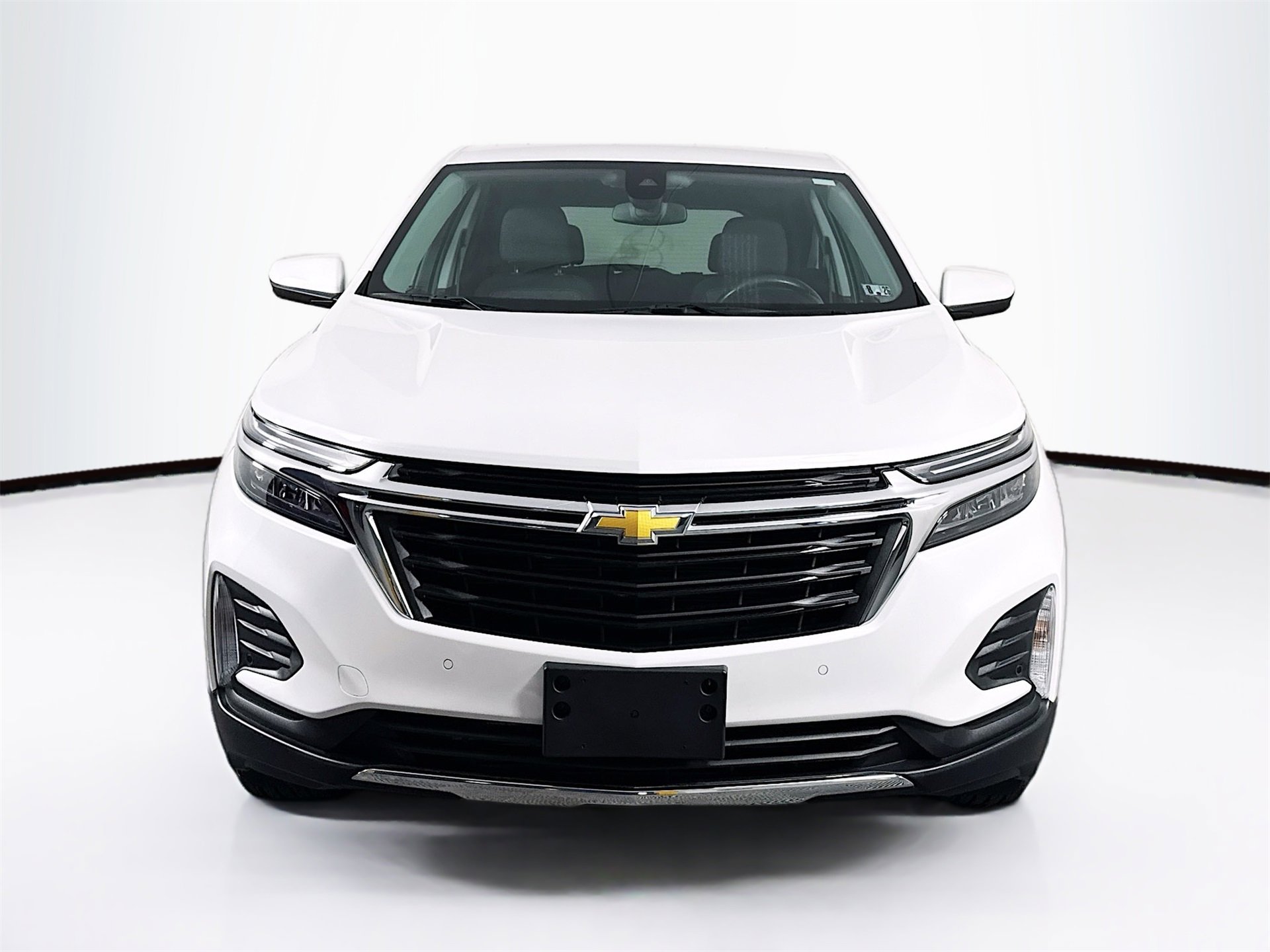 2022 Chevrolet Equinox LT photo 2