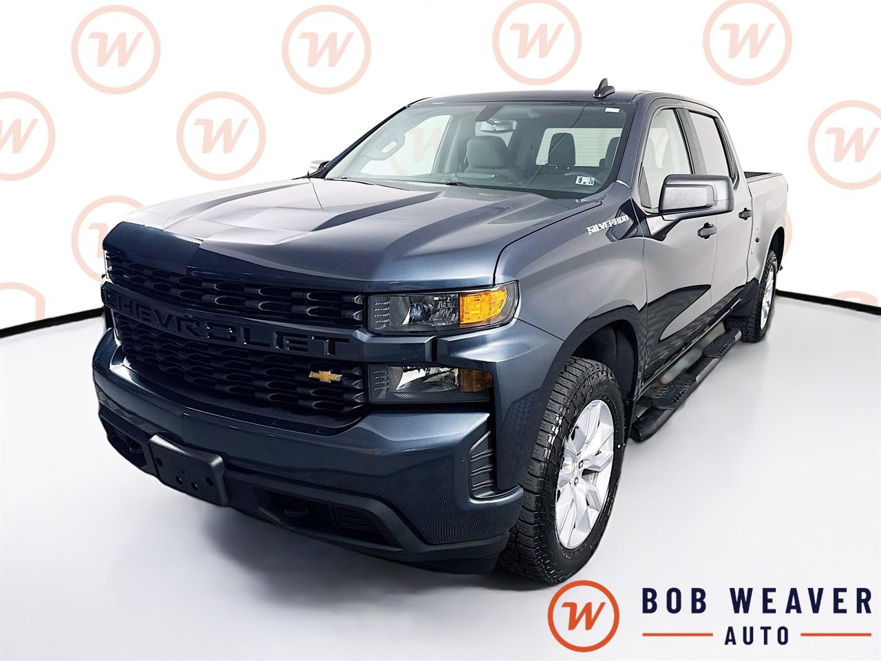 2020 Chevrolet Silverado 1500 Custom photo 3