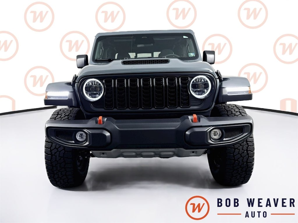 New 2026 Jeep Gladiator MOJAVE 4X4 Pickup