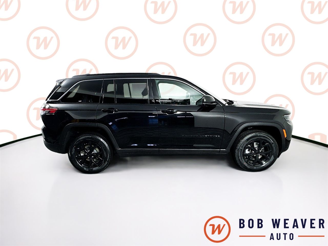 2026 Jeep Grand Cherokee Laredo - Photo 9