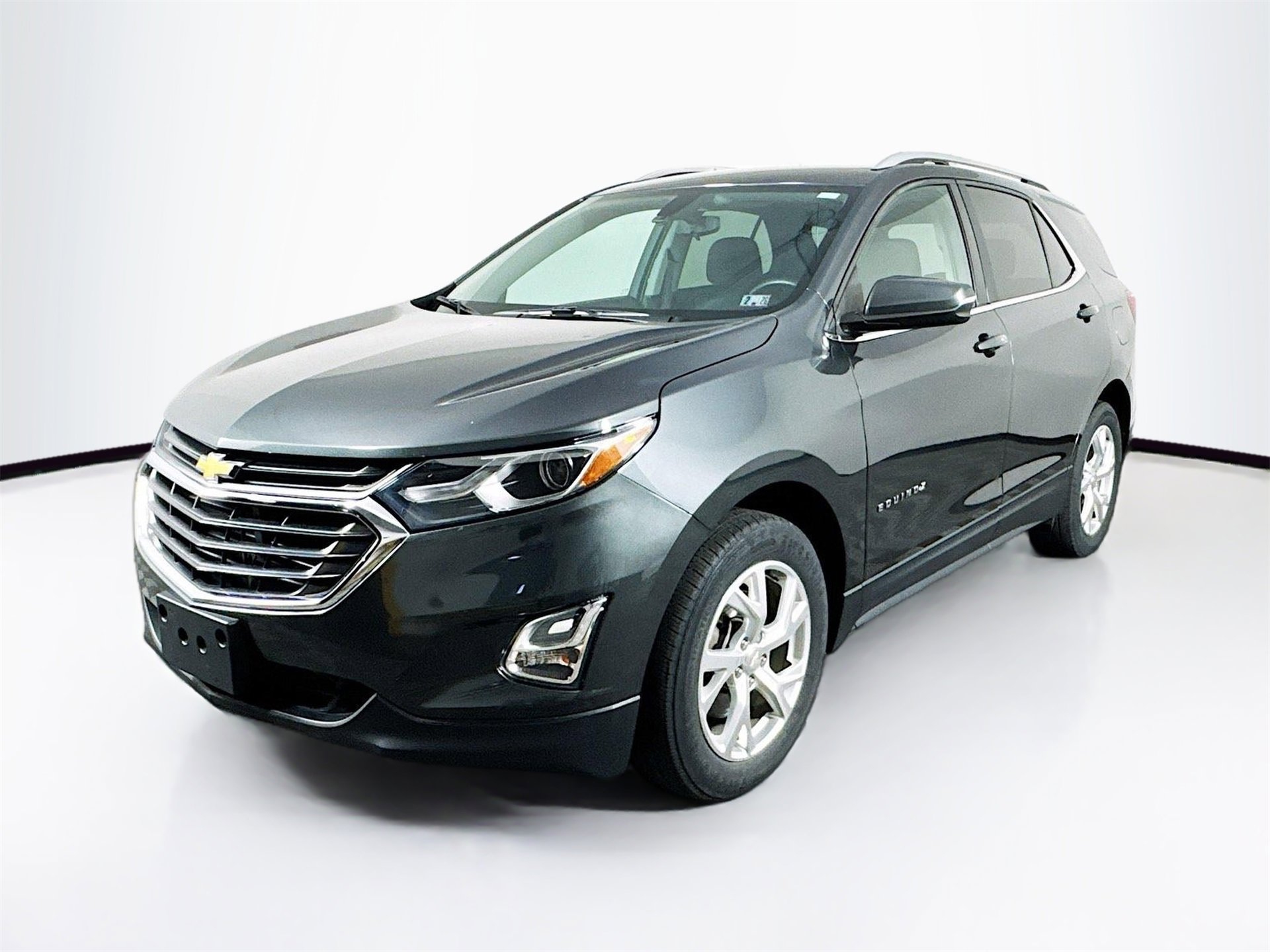 2019 Chevrolet Equinox LT photo 3