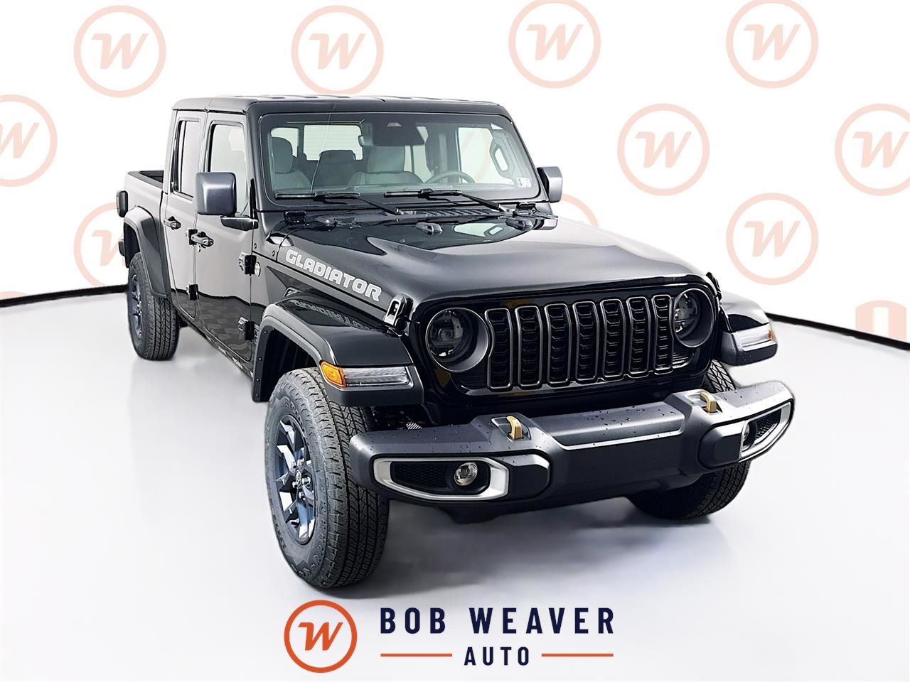 2026 Jeep Gladiator 85th Anniversary Edition Auto's photo