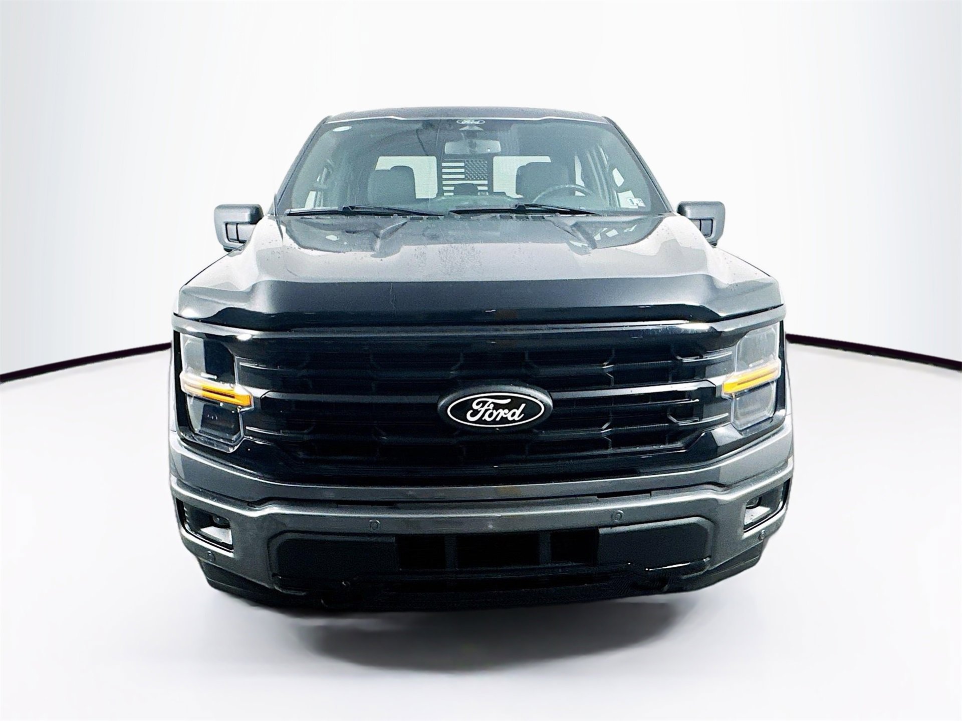 2024 Ford F-150 XLT photo 2
