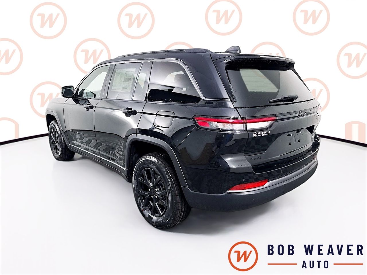 2026 Jeep Grand Cherokee Laredo - Photo 6