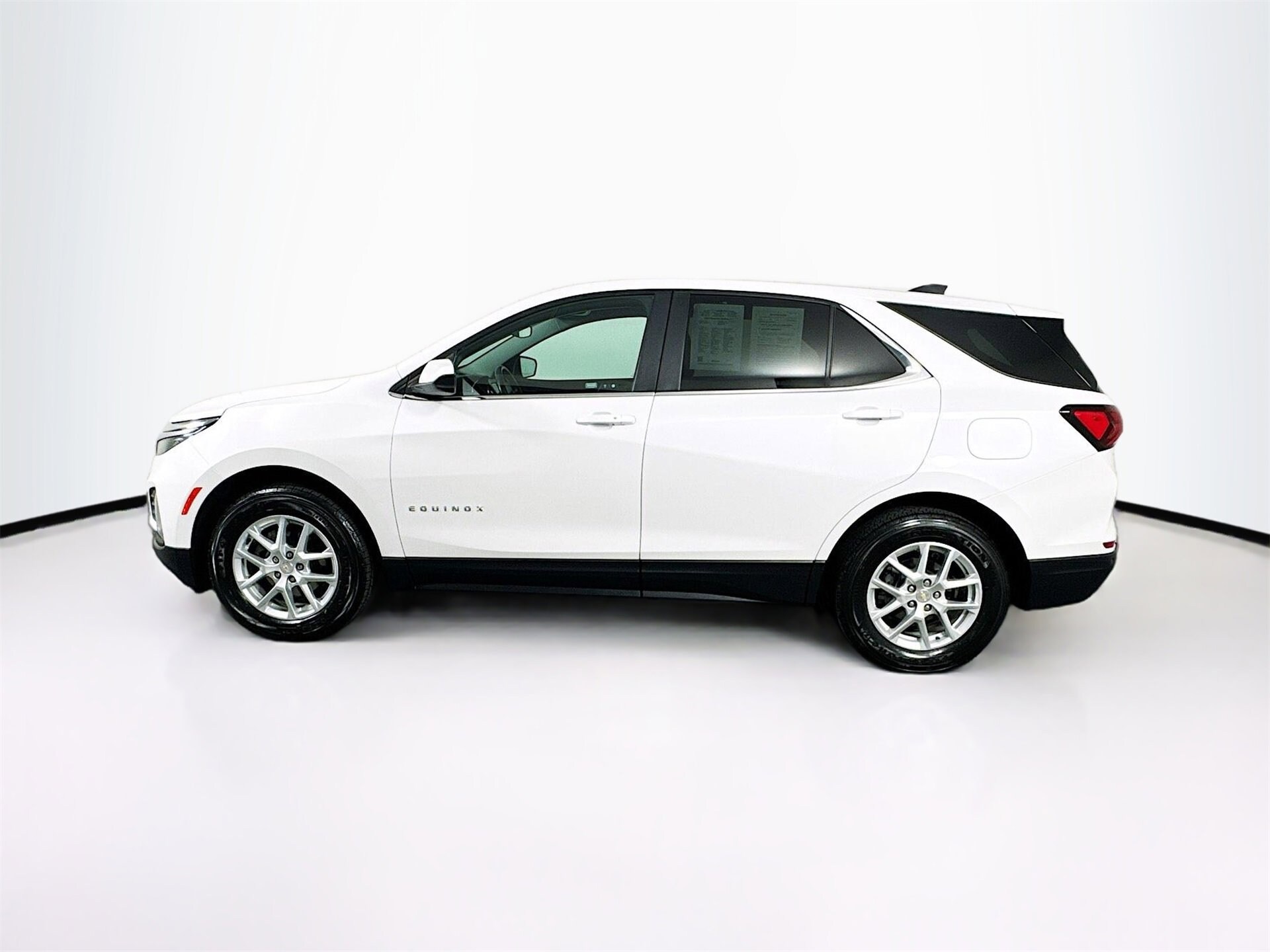 2022 Chevrolet Equinox LT photo 4