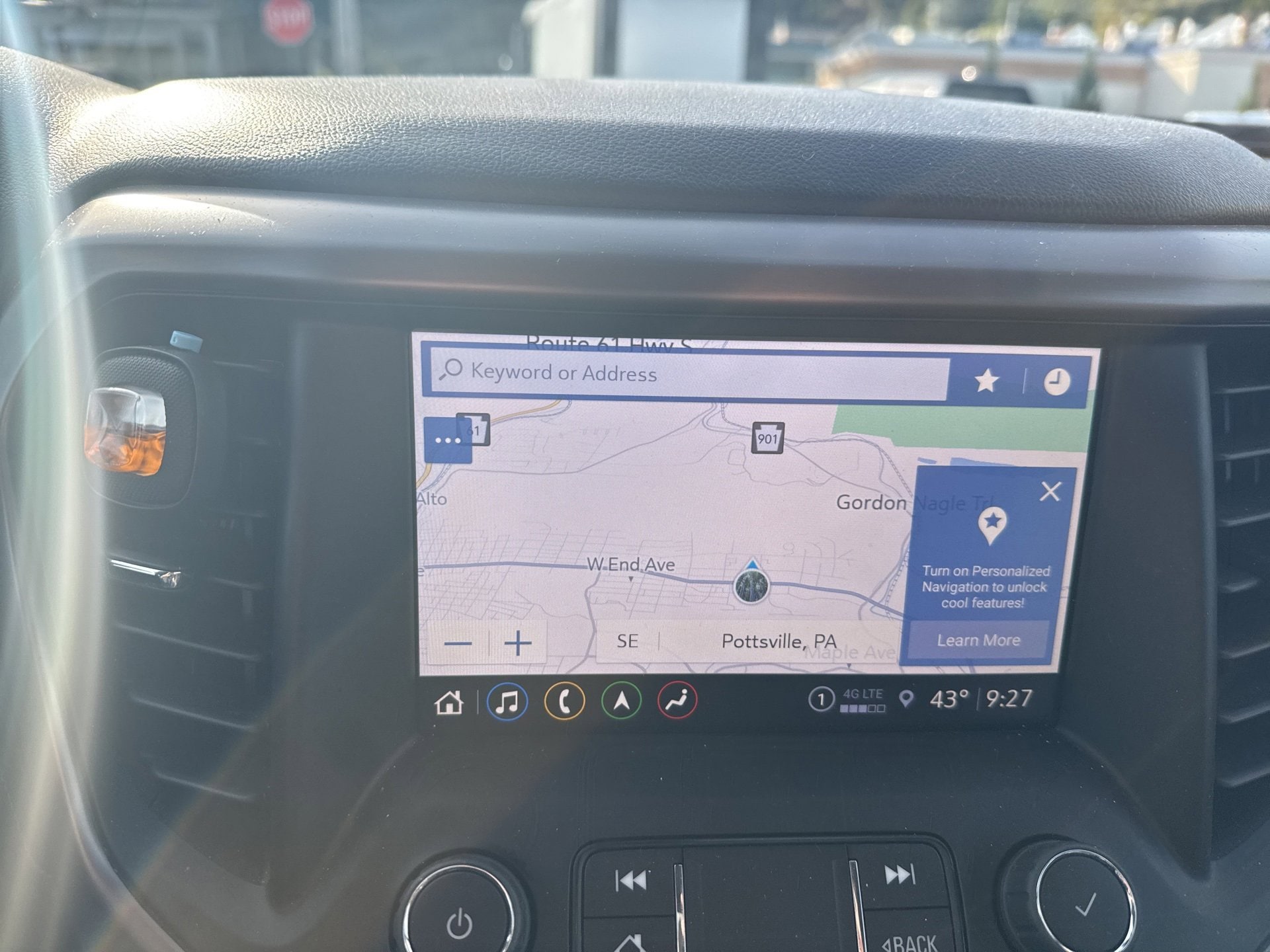 2023 Gmc Acadia AT4 photo 2