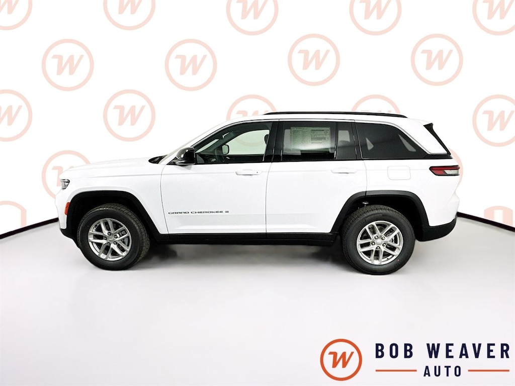 New 2026 Jeep Grand Cherokee LAREDO X 4X4 Sport Utility