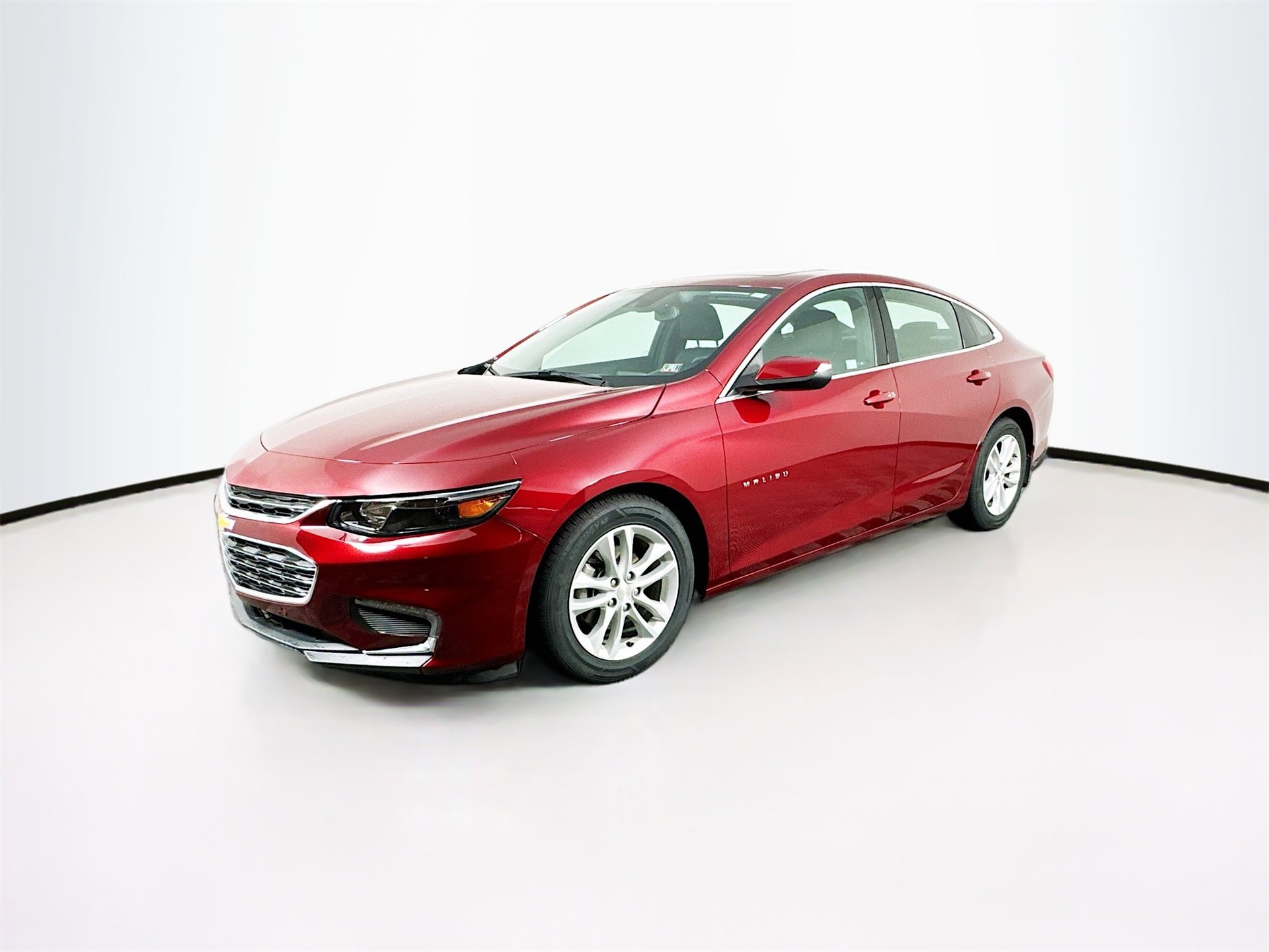 2017 Chevrolet Malibu photo 3