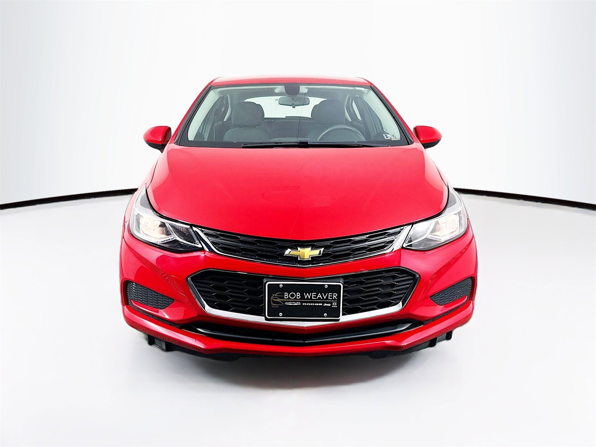 2018 Chevrolet Cruze LT photo 2