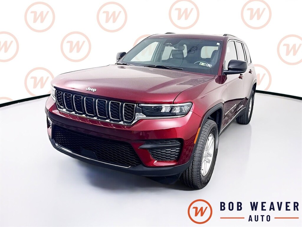 Used 2024 Jeep Grand Cherokee Laredo