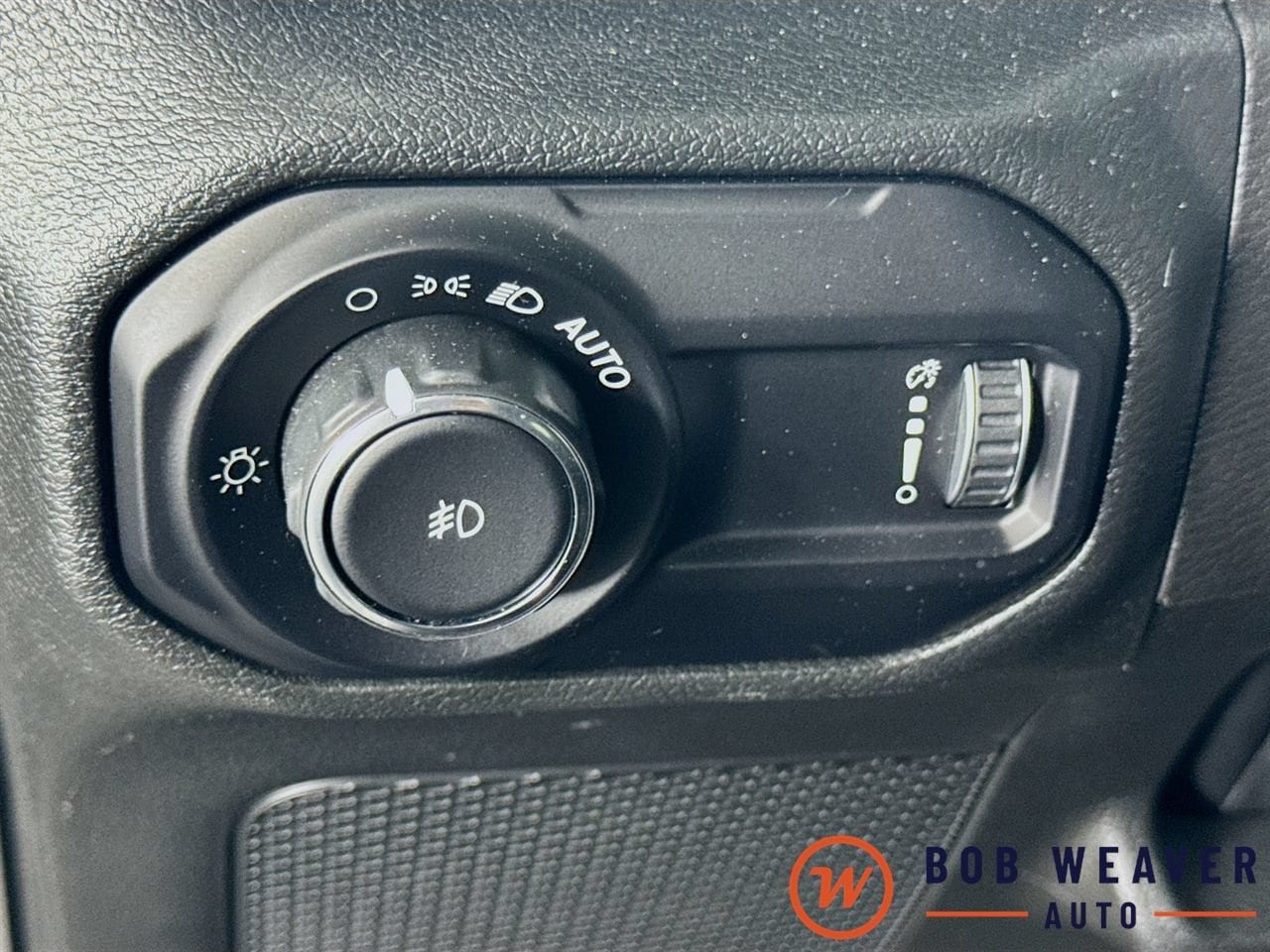 2023 Jeep Wrangler 4-Door Sahara Altitude - Photo 12