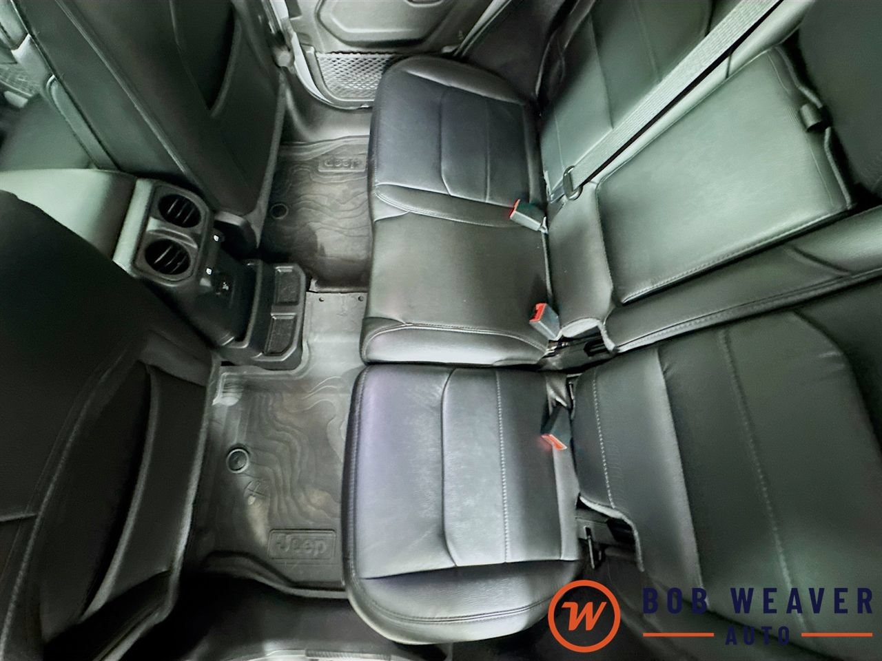 2023 Jeep Wrangler 4-Door Sahara Altitude - Photo 30