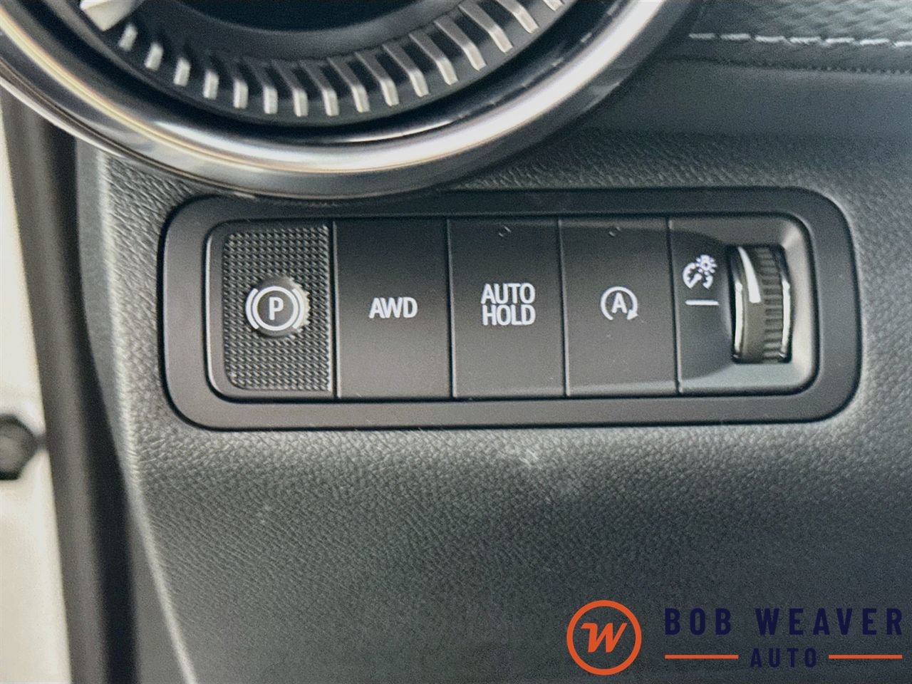 2027 Chevrolet Equinox LT - Photo 12