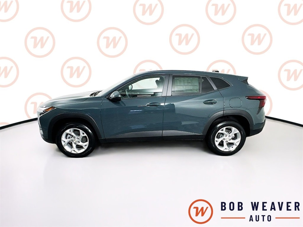 New 2026 Chevrolet Trax LS SUV