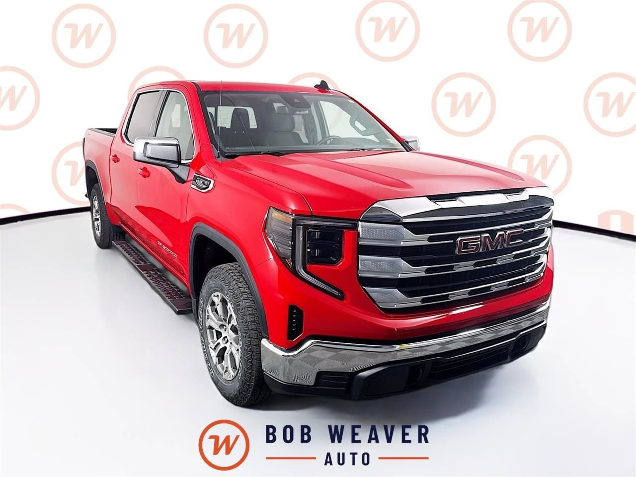 2025 GMC Sierra 4WD Crew Cab Short Box SLE's photo