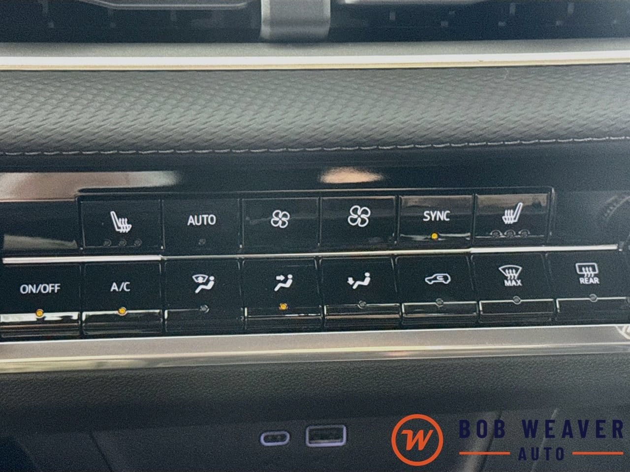 2027 Chevrolet Equinox LT - Photo 24