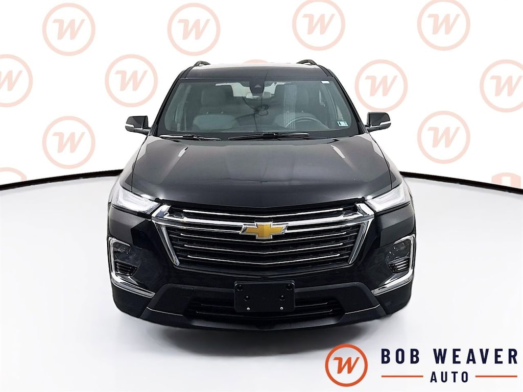 Used 2023 Chevrolet Traverse LT Cloth SUV