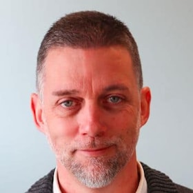 Staff member DJ Quinter from 4261edc718b1