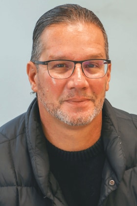 Staff member Thomas Russo from 4261edc718b1