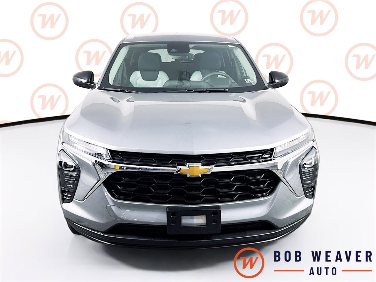 2026 Chevrolet Trax LS photo 2