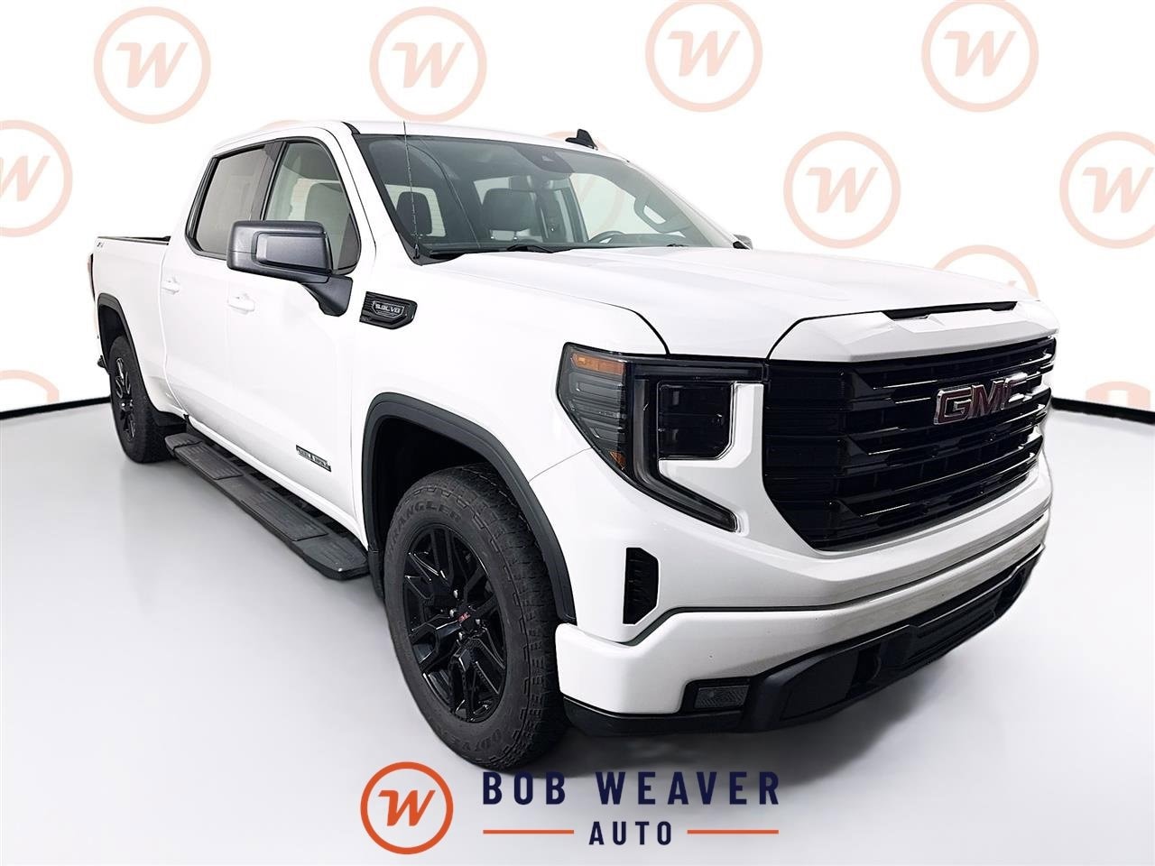 2023 GMC Sierra Elevation's photo
