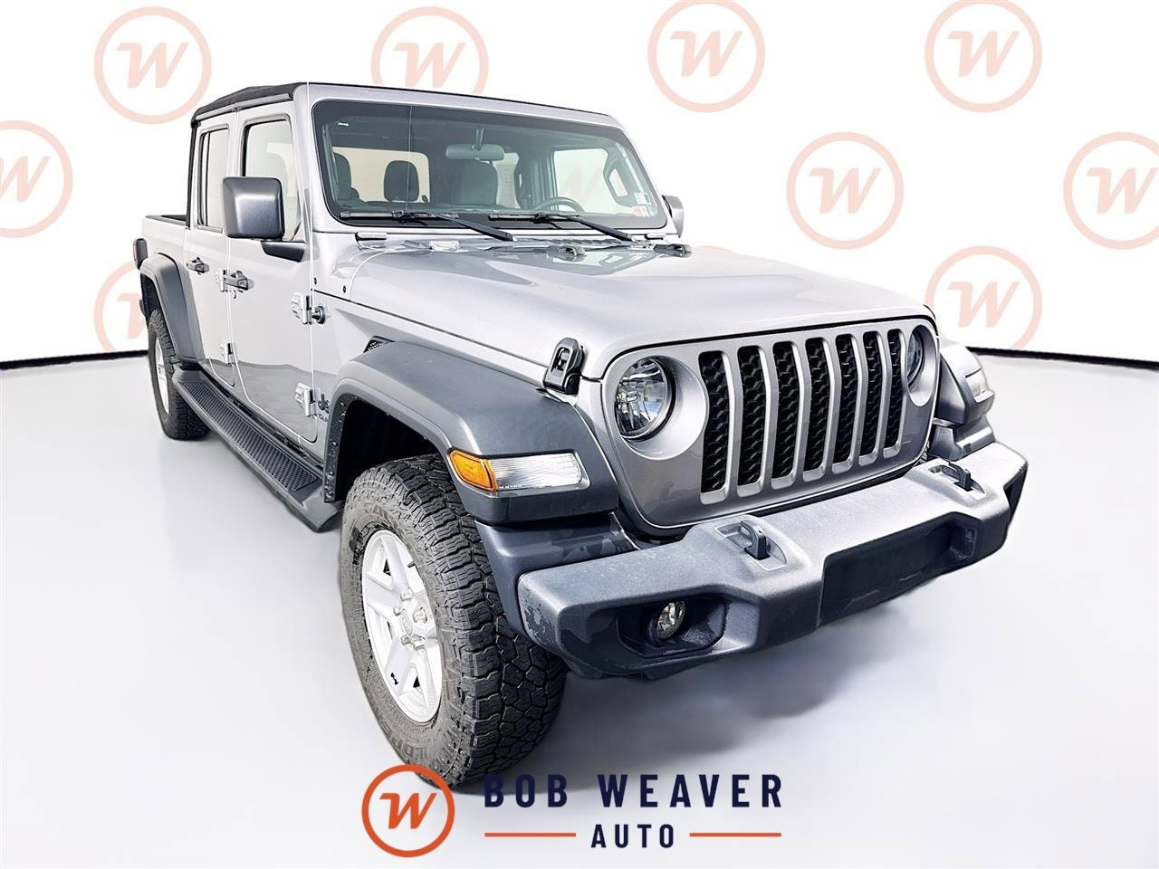 2020 Jeep Gladiator Sport S's photo