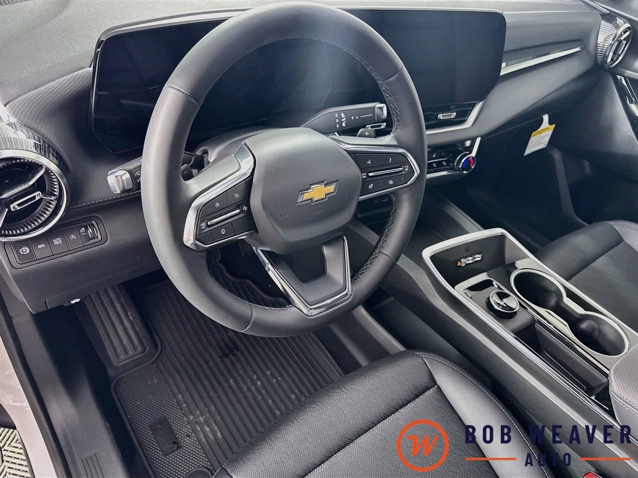 2027 Chevrolet Equinox LT - Photo 11