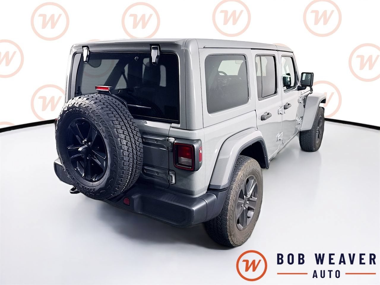 2023 Jeep Wrangler 4-Door Sahara Altitude - Photo 8