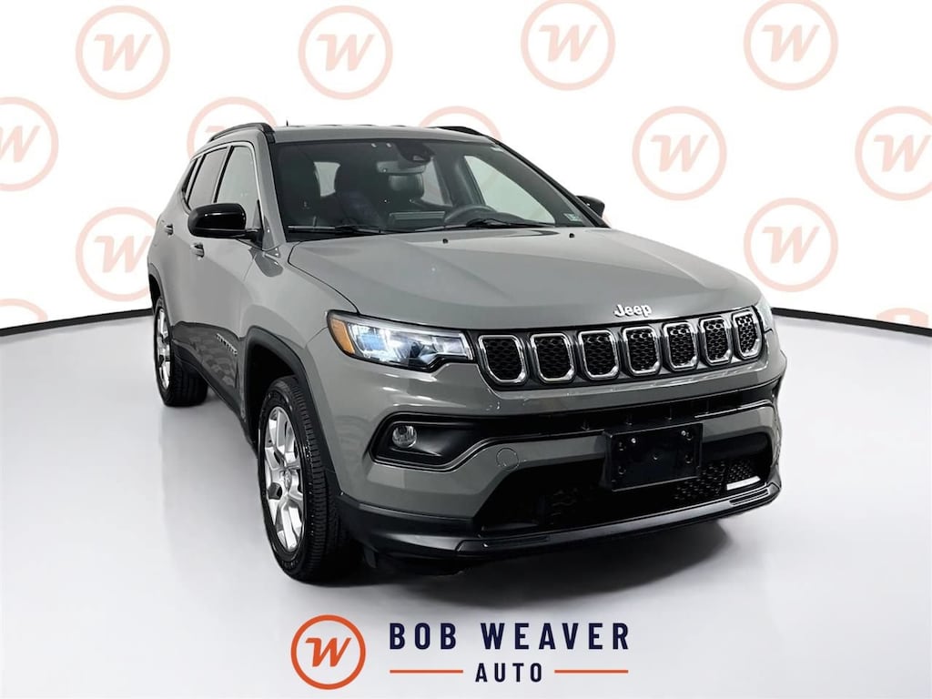 Used 2023 Jeep Compass Latitude Lux