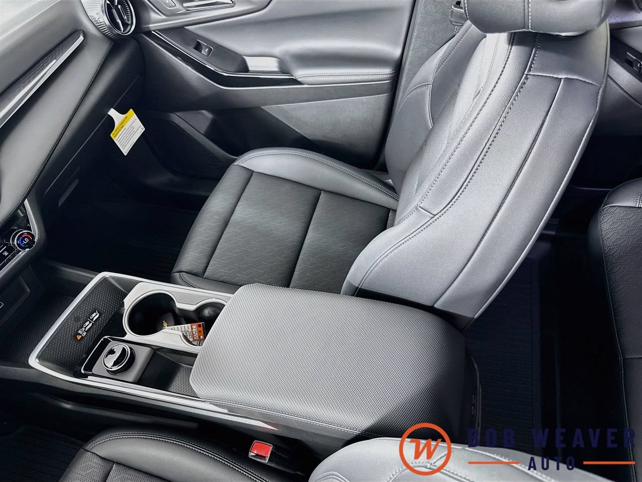 2027 Chevrolet Equinox LT - Photo 28