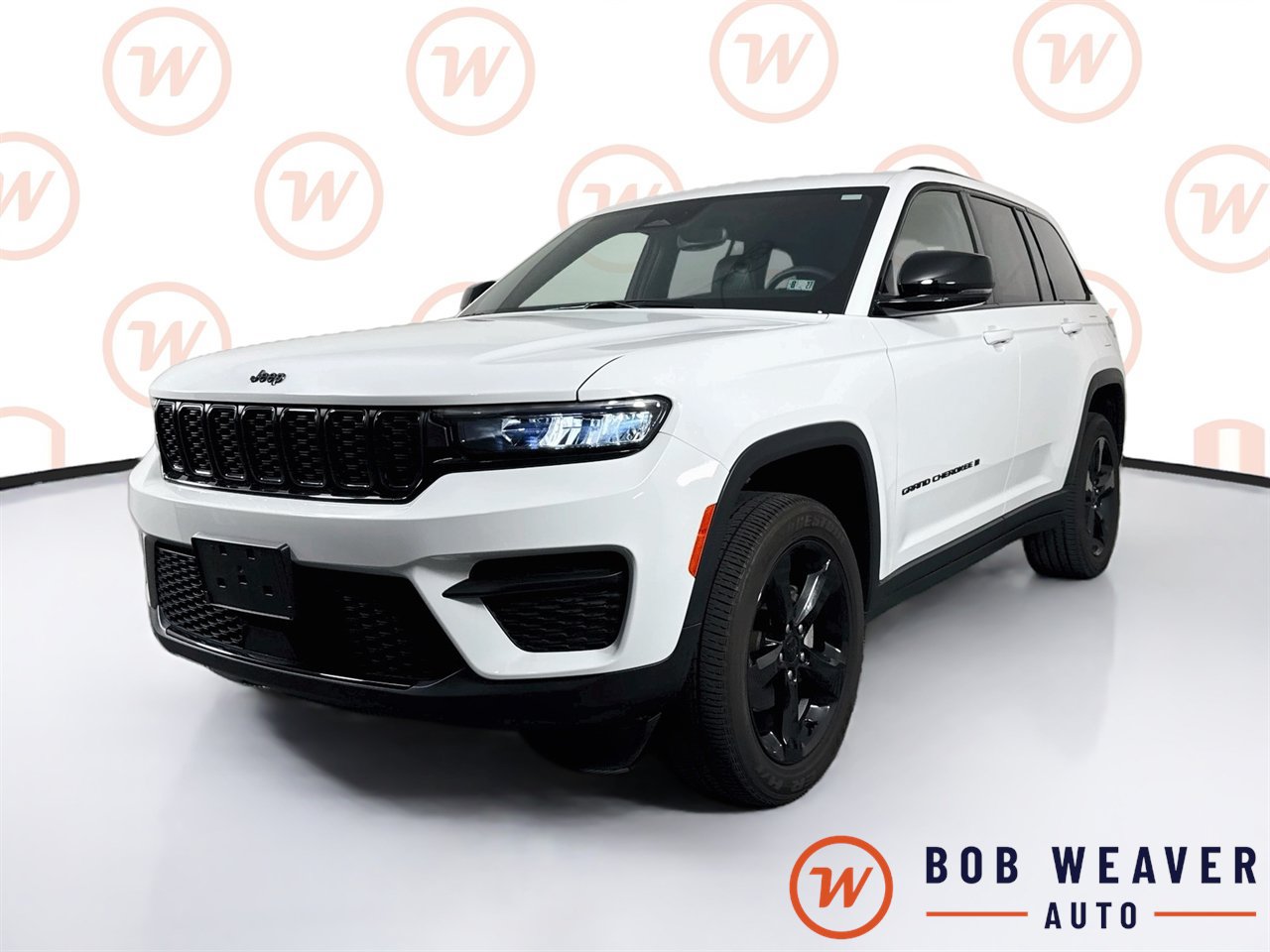 Used 2023 Jeep Grand Cherokee Altitude