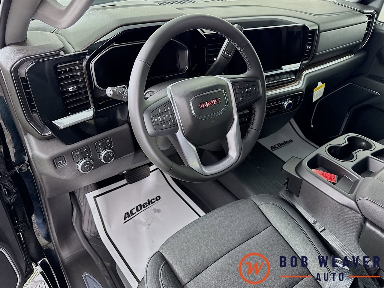 2026 GMC Sierra 1500 SLE - Photo 11