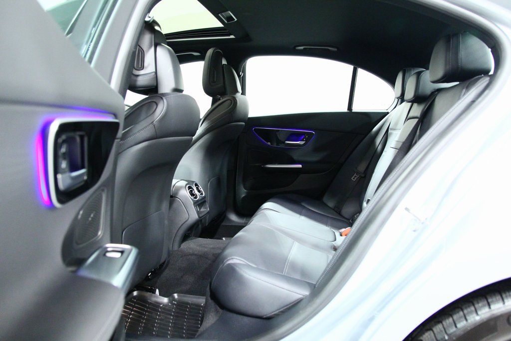 2025 Mercedes-Benz C-Class Sedan C 300 - Photo 29