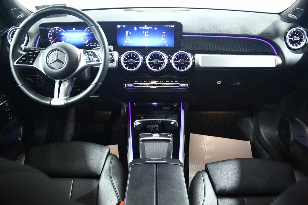 2024 Mercedes Benz GLB 250 photo 4