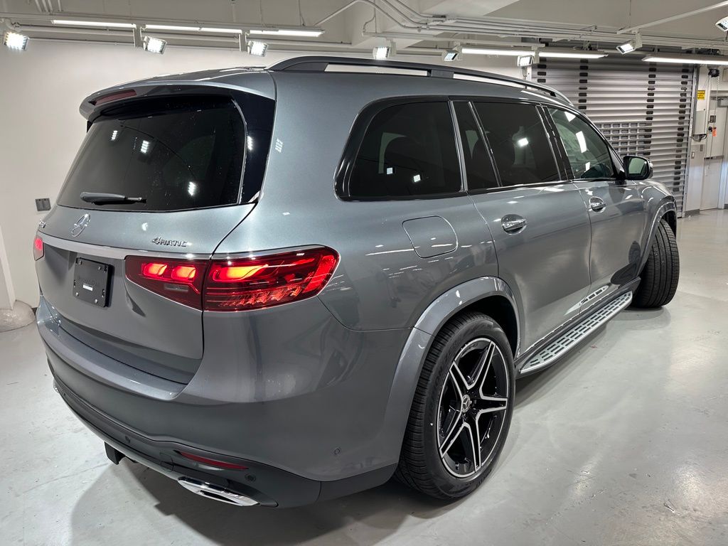 2026 Mercedes-Benz GLS Base - Photo 11
