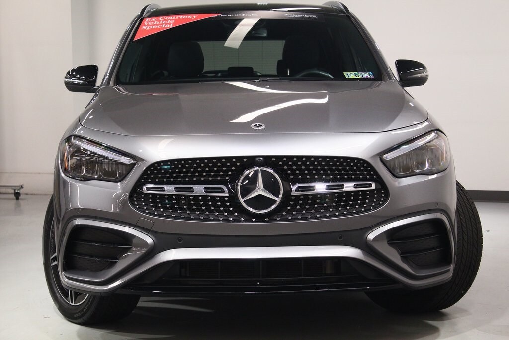 2025 Mercedes Benz GLA 250 photo 3