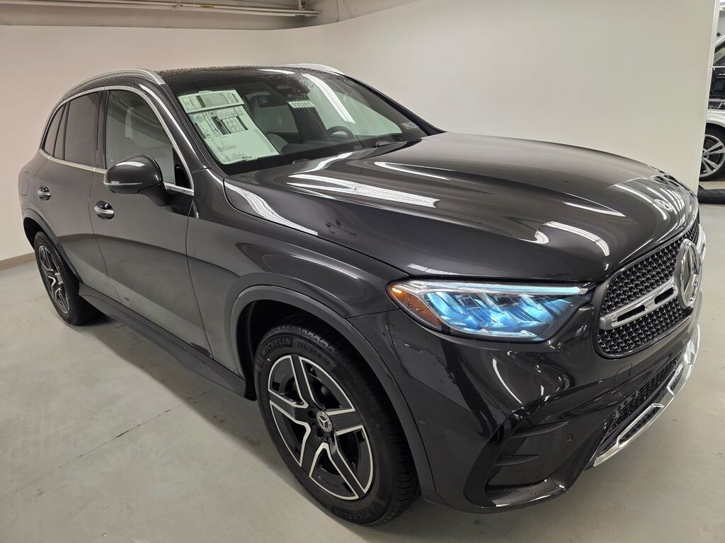 New 2026 Mercedes-Benz GLC 300 SUV