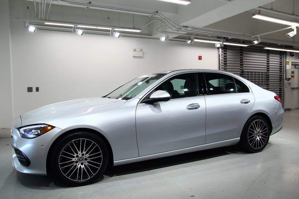 2025 Mercedes-Benz C-Class Sedan C 300 - Photo 16