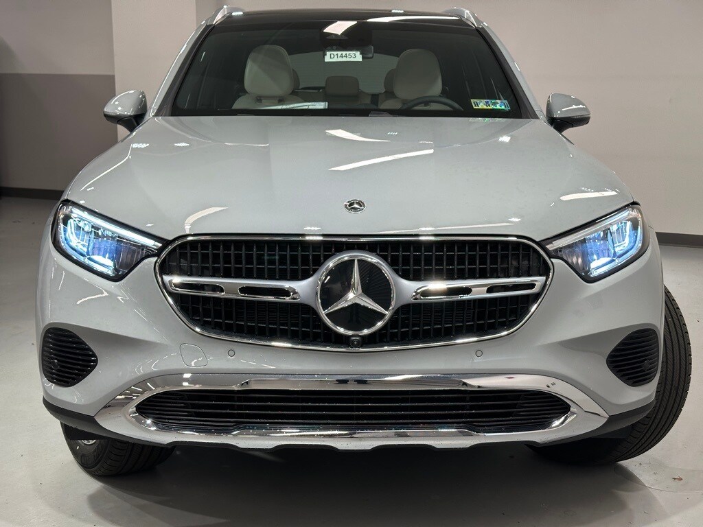 2026 Mercedes Benz GLC 300 4MATIC photo 3