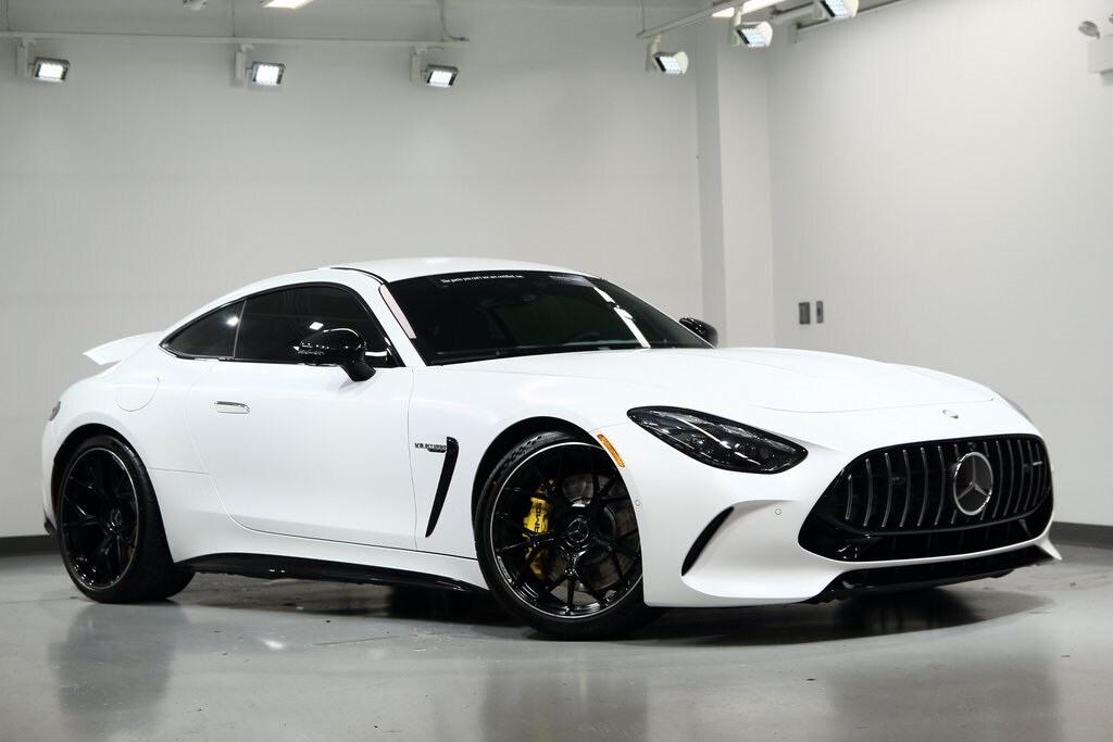 2025 Mercedes Benz AMG GT photo 2