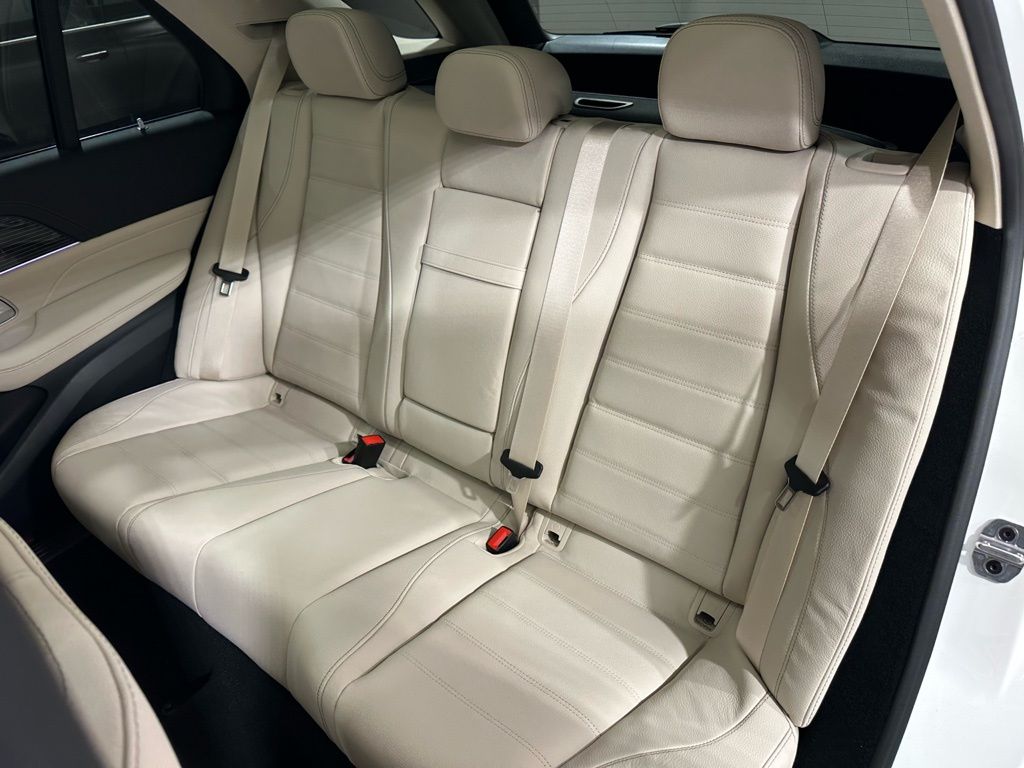 2026 Mercedes-Benz GLE GLE450 - Photo 14