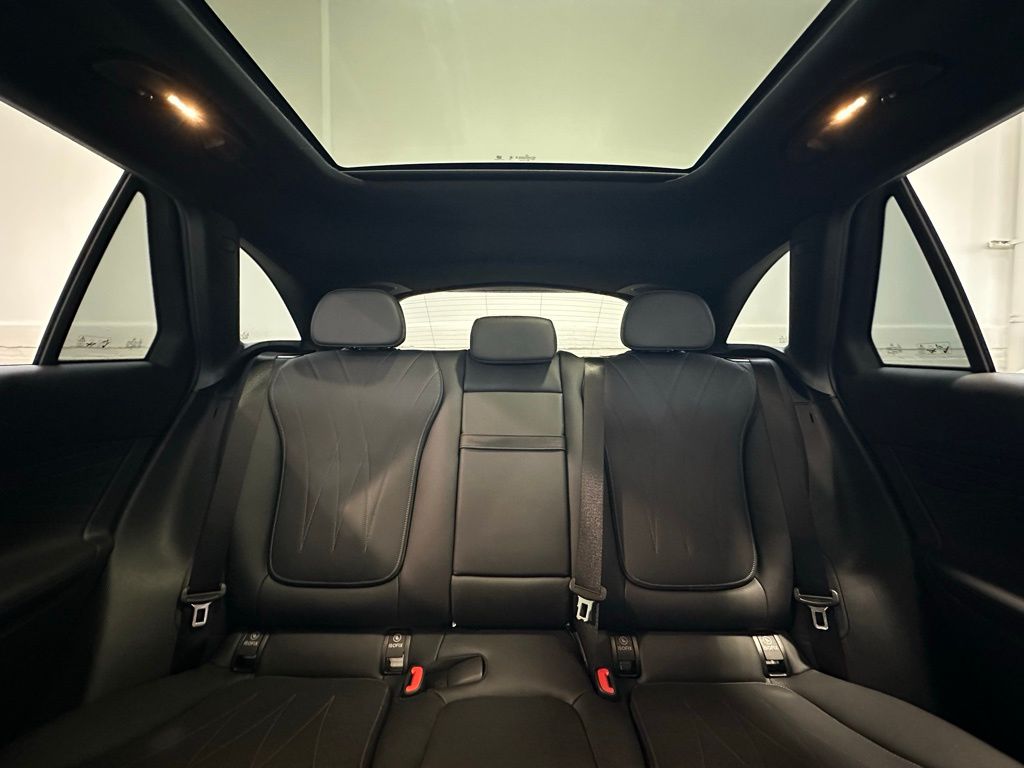 2026 Mercedes-Benz GLC Base - Photo 15