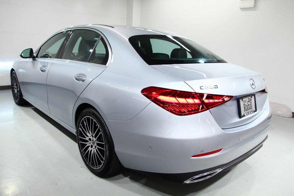 2025 Mercedes-Benz C-Class Sedan C 300 - Photo 15