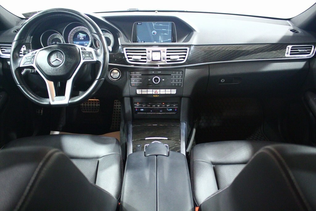 2016 Mercedes Benz E 350 photo 4