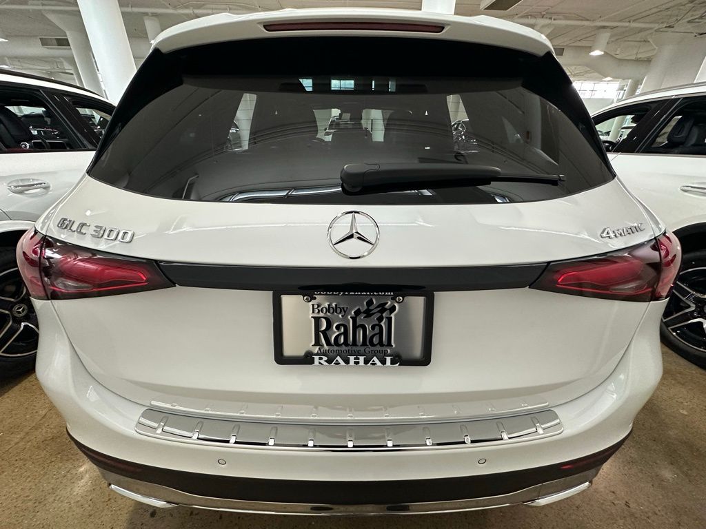 2026 Mercedes-Benz GLC Base - Photo 10