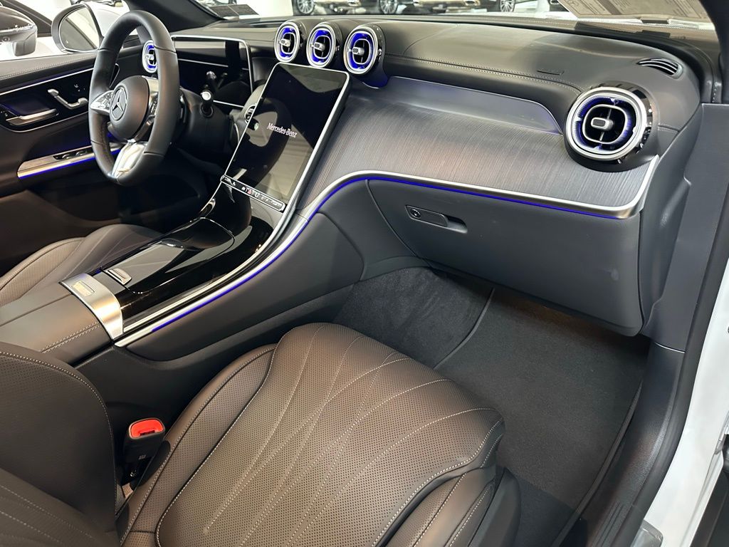 2026 Mercedes-Benz GLC Base - Photo 12