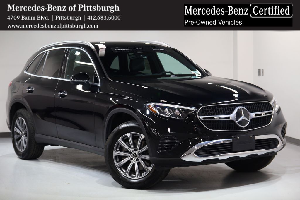 2025 Mercedes-Benz GLC